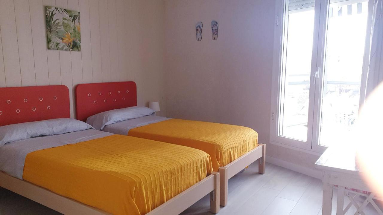 Apartamento Playa Llevant Mejor Zona Salou Exterior photo